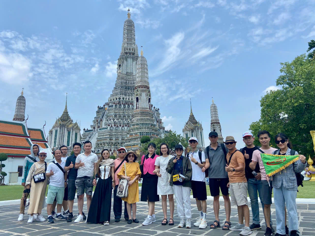 khach-doan-thai-lan-8