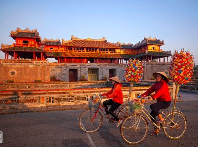 Ăn g&igrave; v&agrave; l&agrave;m g&igrave; khi đến Huế